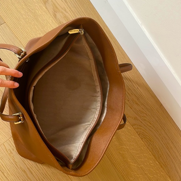 Michael kors jet set travel large saffiano leather tote bag colour : luggage - Picture 3 of 5